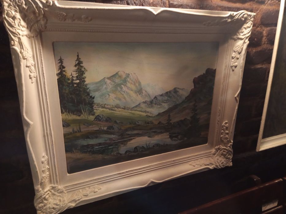Маслени картини  с реставрирани рамки
