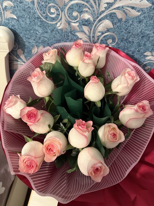 Цветы роза 15 штук