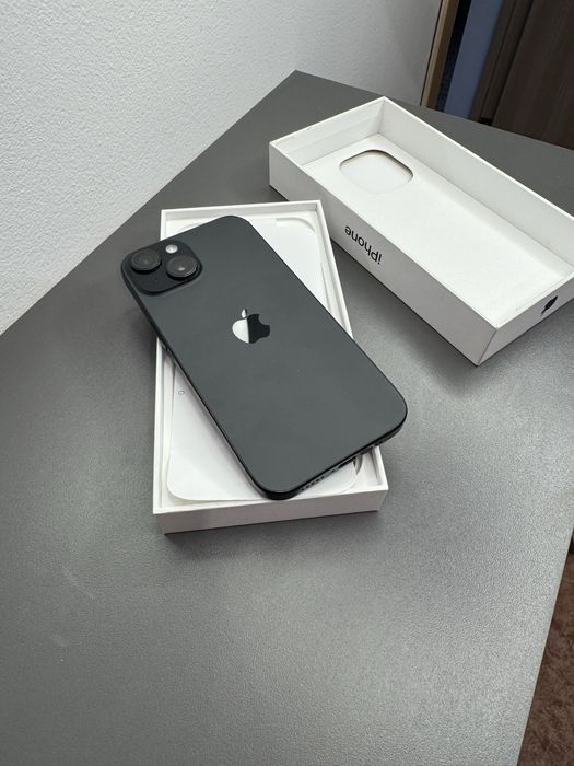 Iphone 15 айфон.