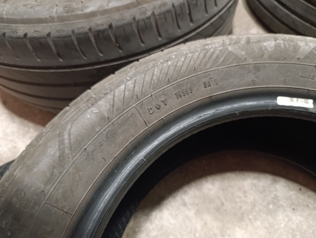 Летни зимни гуми 215/55/16