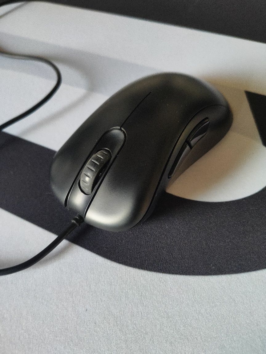Продаю Мышь ZOWIE EC1-B