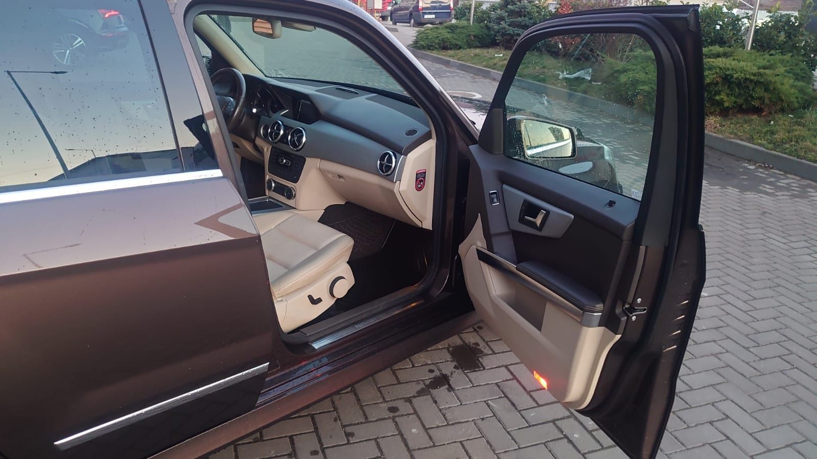 Mercedes Benz GLK 220CDI  177cp