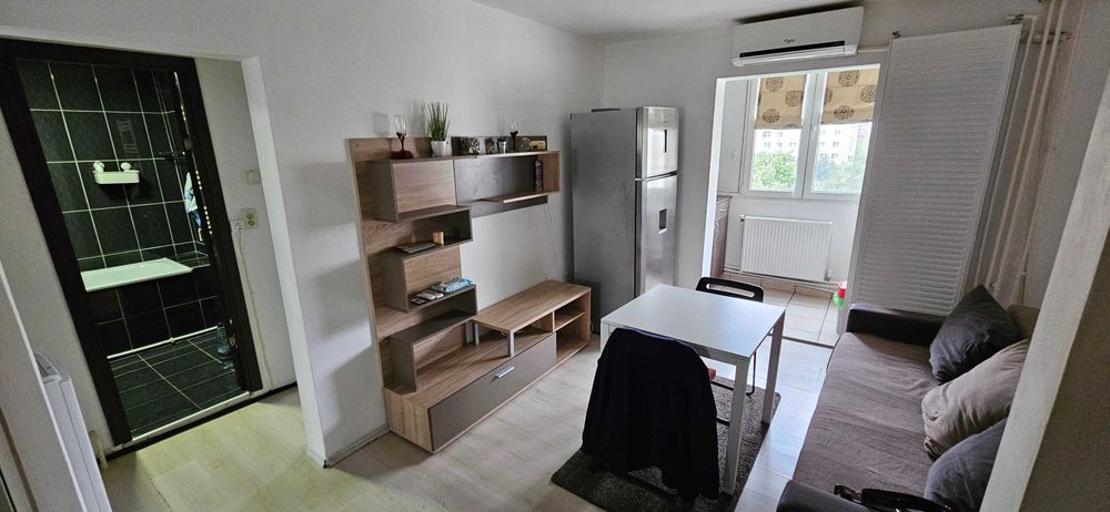 Apartament 2/3 cam. Bucuresti-Baicului, 6/8, 1984, 51mp, mobilat-decom