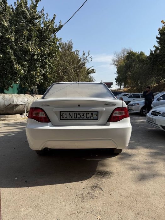 nexia2 daewoo sotiladi