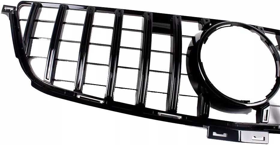 Решетка за ML W166 2012 - 2015.  GT Panamerica Gloss Black