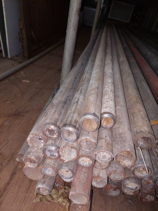 Продам трубу оцинкованную б/у диаметром 1 " 25 мм внутренний диаметр