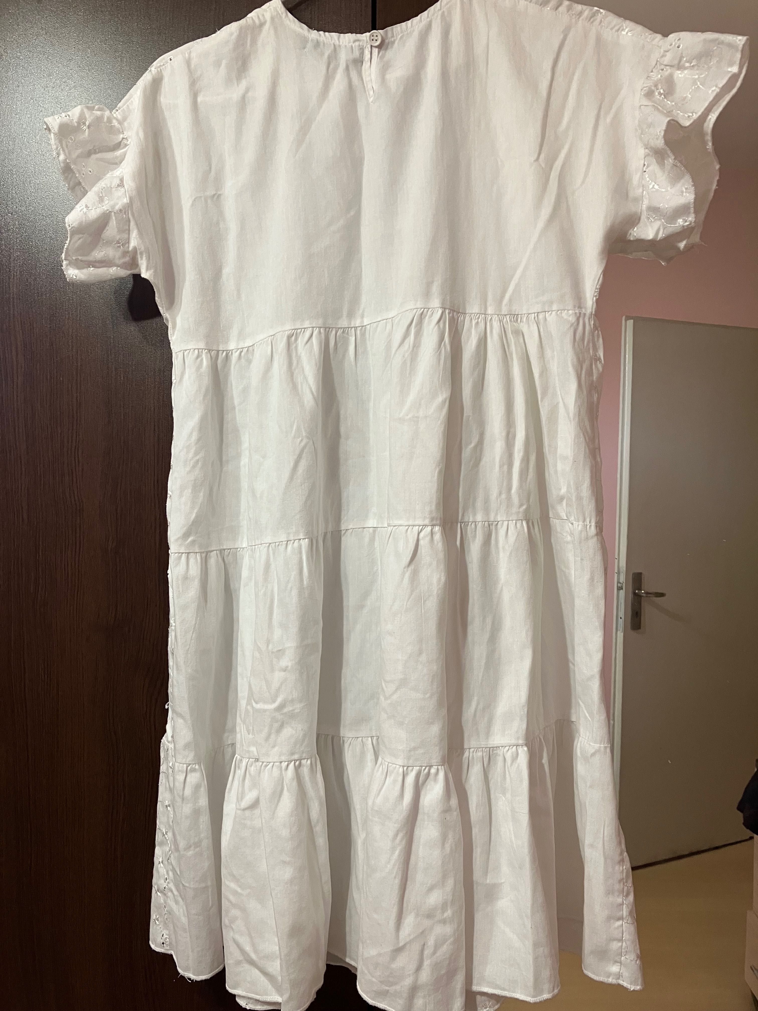 Бяла лятна рокля 34 размер