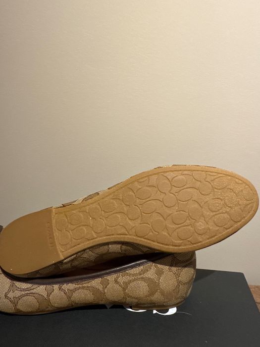 Нови пантофки Coach,размер38