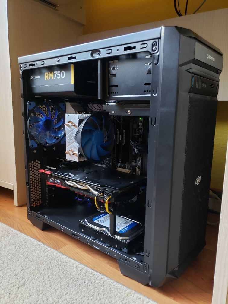 Pc/ Calculator Gaming– i7 6700k,GTX 1070 8GB, 3TB, Sursă gold 750w