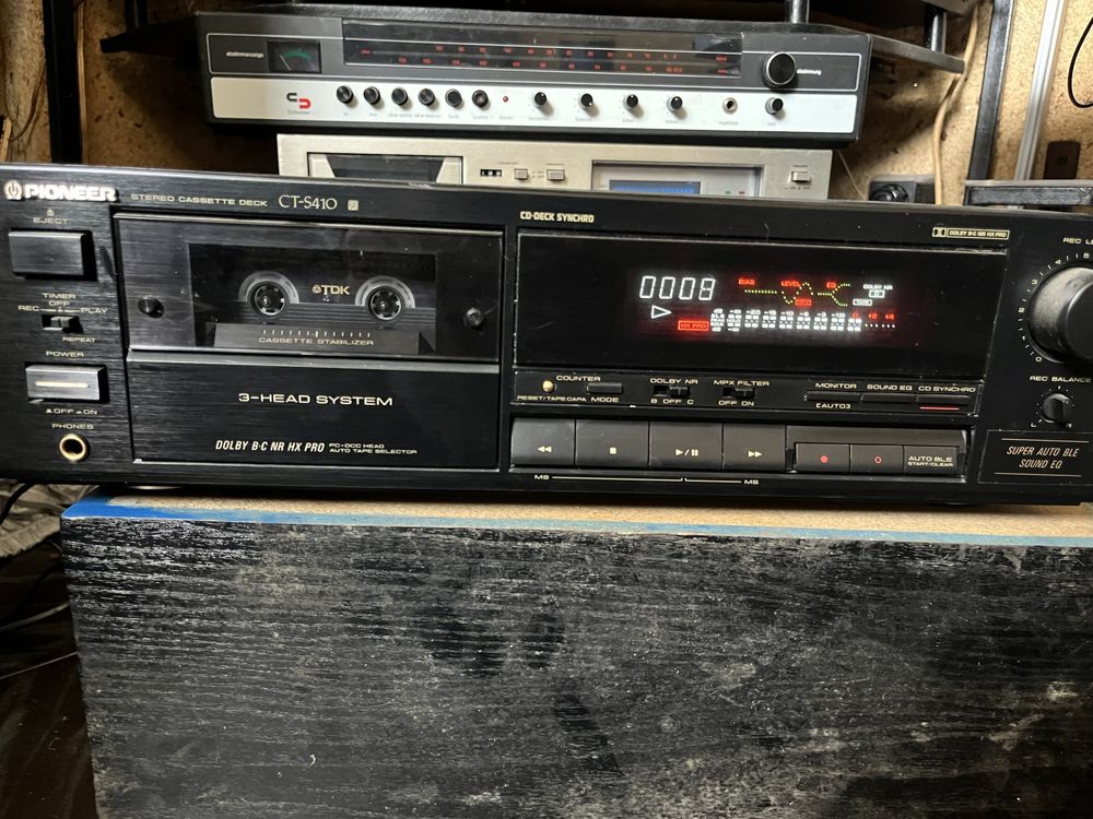 Касетен дек pioneer CT-S410