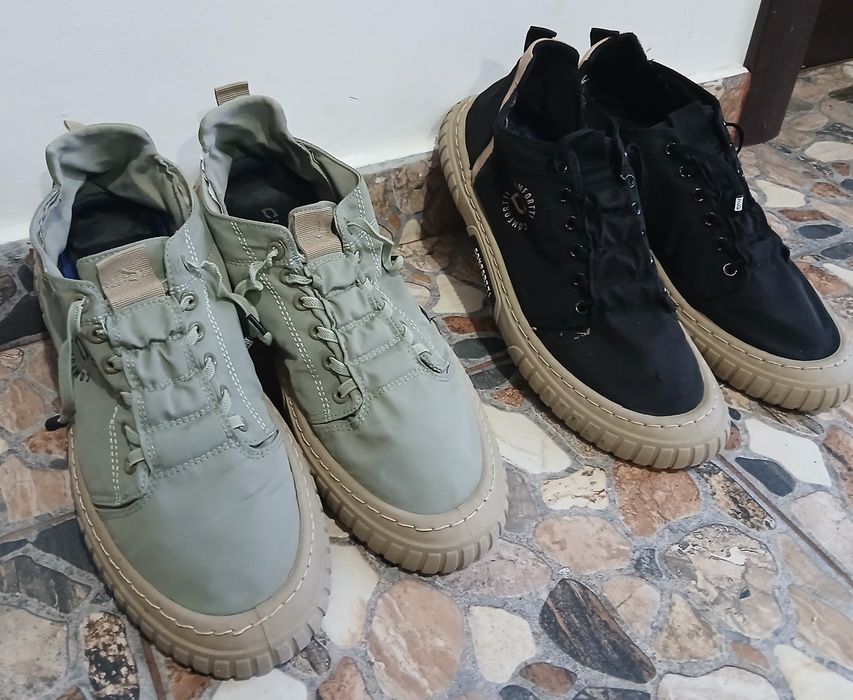 Vand doua perechi pantofi-espadrile sport masura 44 in stare buna