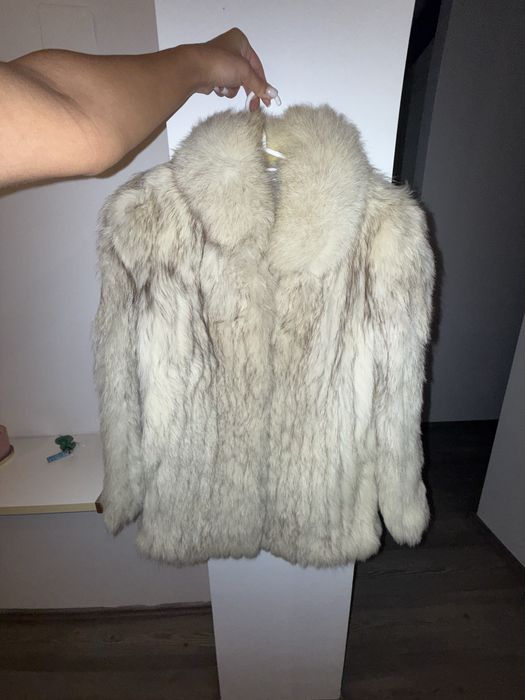 Haina din blana naturala de vulpe