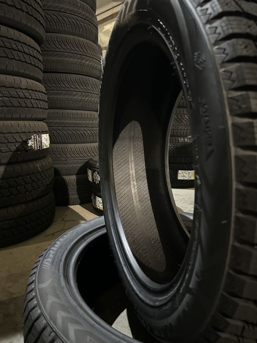 Нови зимни гуми ARIVO ARW7 275/45R21 110T XL НОВ DOT БОРД 2754521