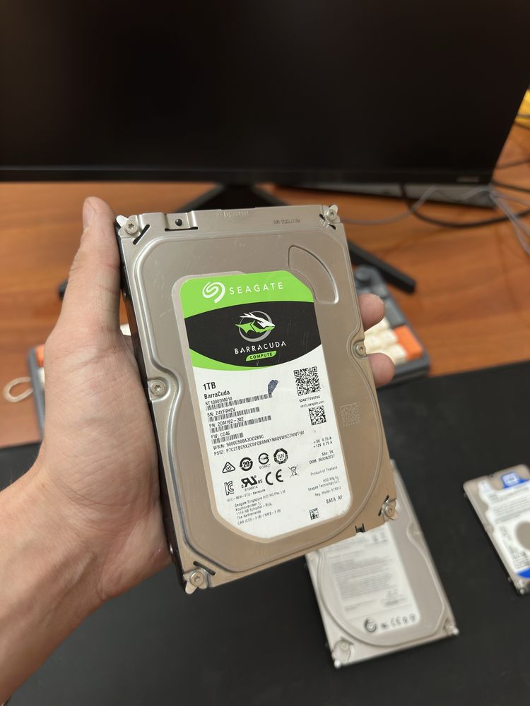 Жесткий диск HDD 500 GB / 1 TB