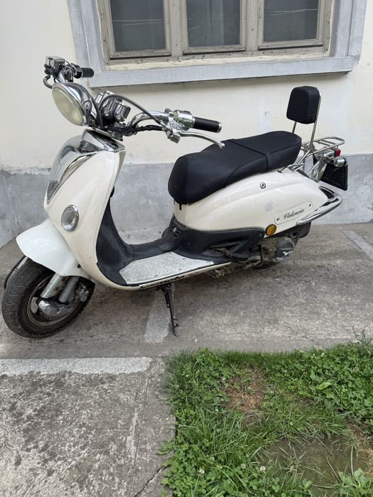 Vand scuter Valencia 125cmc