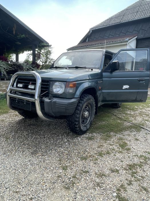 Vand mitsubishi pajero GLX