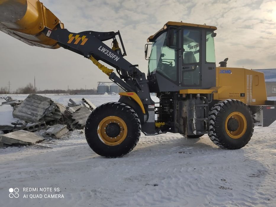 Услуги Погрузчики. Костанай.Услуги Уборка. самосвалы камаз