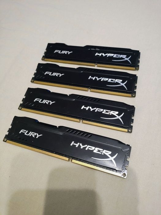 Рам памети 16gb 4x4gb Kingston XyperX DDR3 1600M
