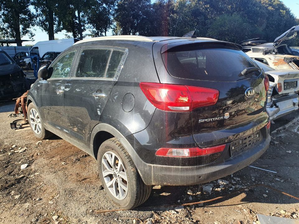 Dezmembrez Kia Sportage 2015 FACELIFT motor 2.0crdi 136cp D4HA cutie de viteze automata dezmembrari