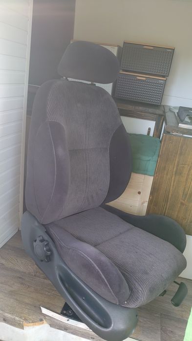 Scaun bancheta rotativ 360, auto
