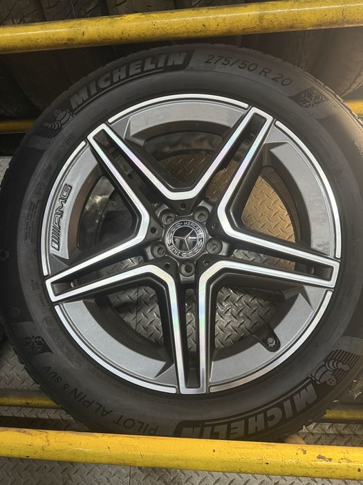 Оригинални Джанти AMG 20” със зимни гуми Michelin