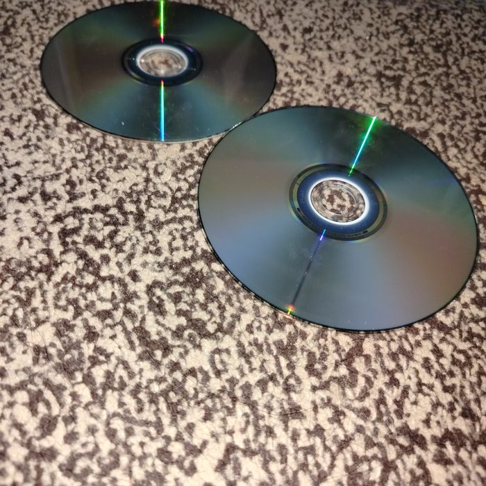 Продам диск Red Dead Redemption 2 PS4