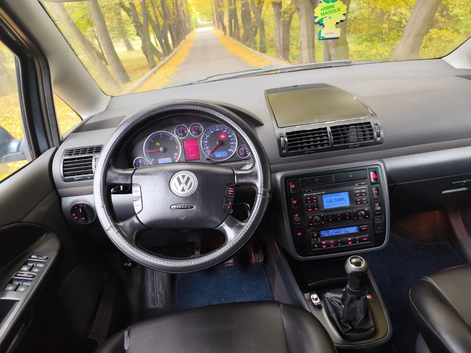De vânzare Volkswagen sharan 1,9 tdi