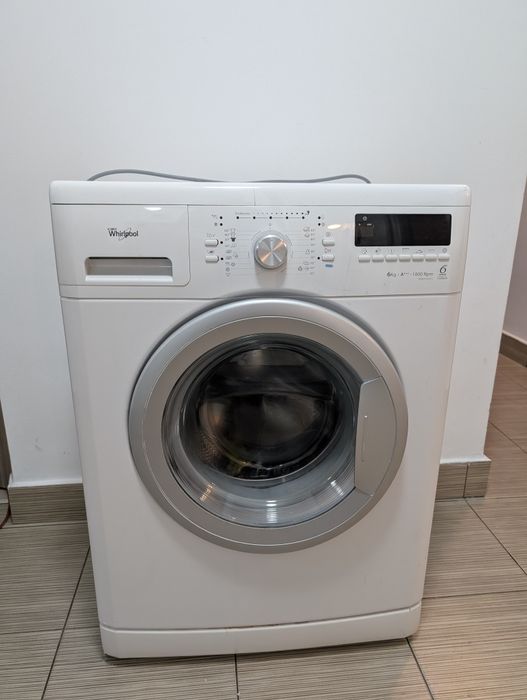 Mașină de spălat Whirlpool AWSX 60213