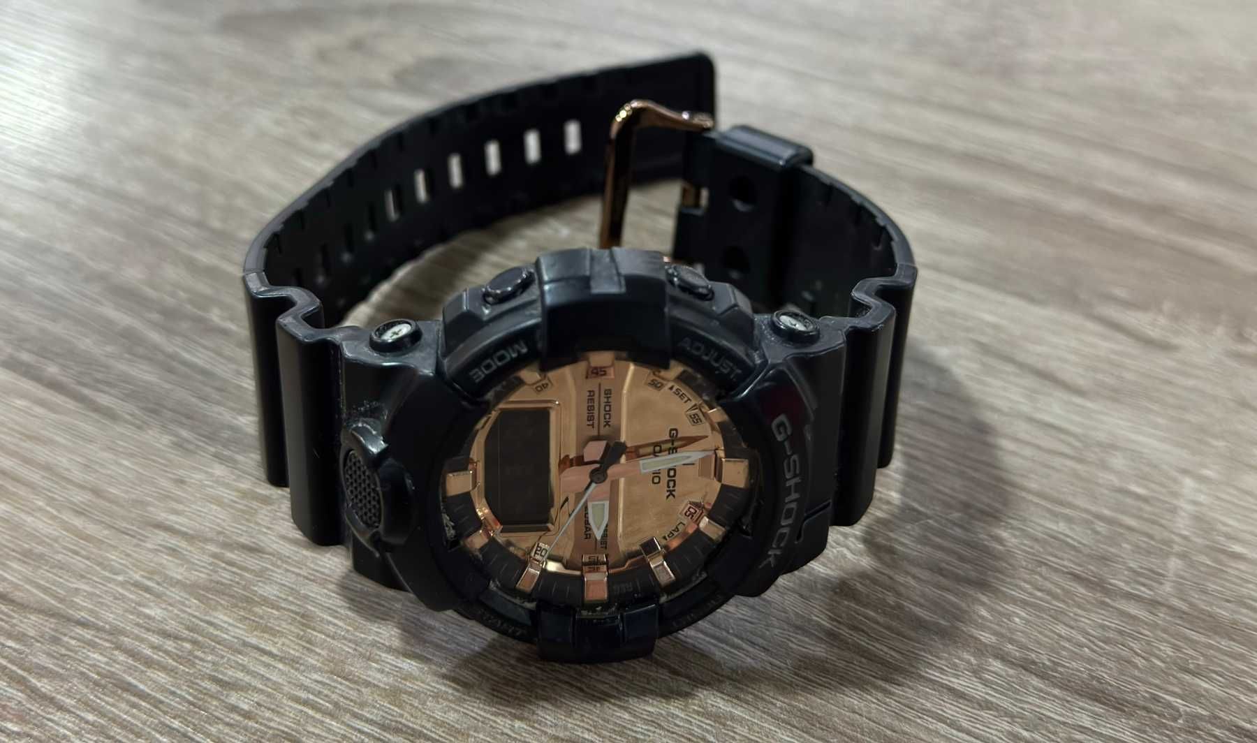 Мъжки кварцов часовник CASIO G-SHOCK GA-800MMC