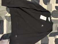 Hanorace ck klein calitate foarte buna  eticheta marim disponibile.M/M
