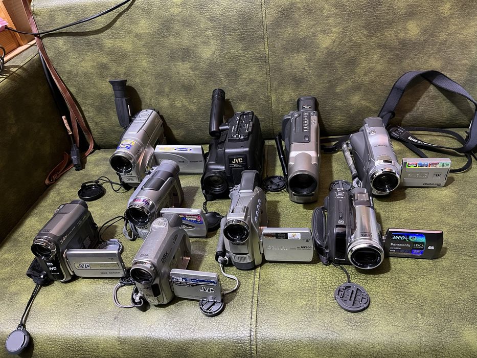 Camere film filmat MiniDv VHS(C), Video8