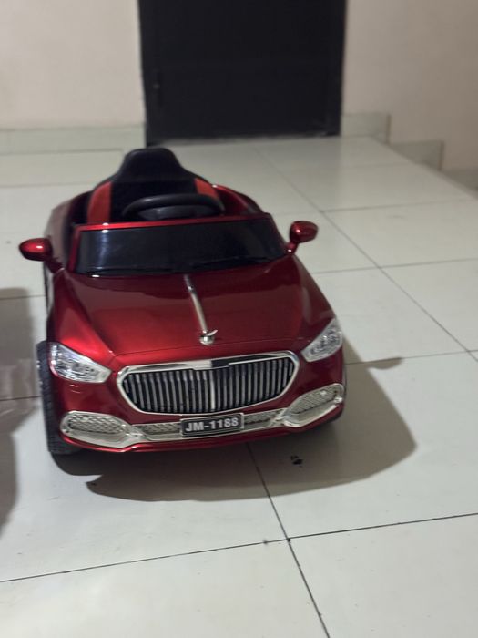 Детская машина сотилади кам ишланган