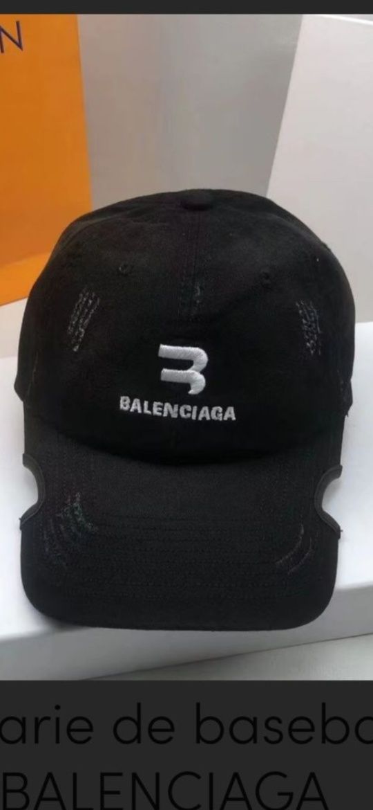 Șapcă Balenciaga model 2025, 8 modele