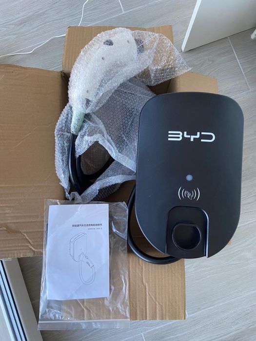 Продается новая зарядная станция BYD