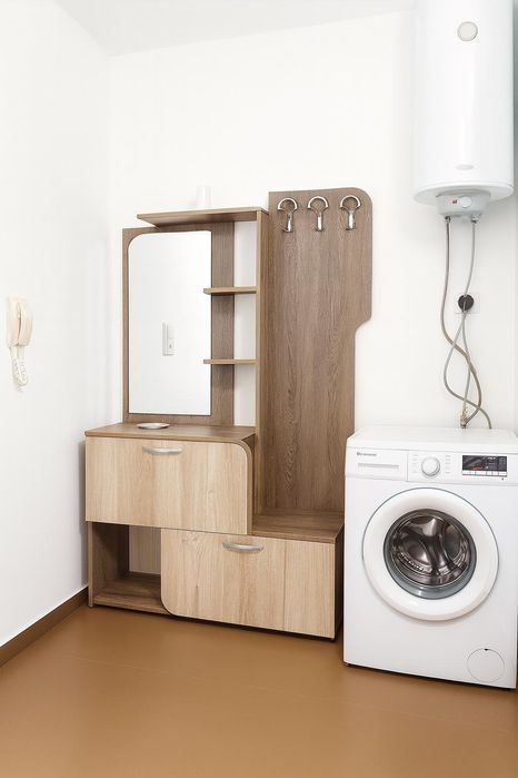 Дава се под наем Двустаен апартамент в Пловдив, Център - 80 кв.м за 562 € - Снимка #8