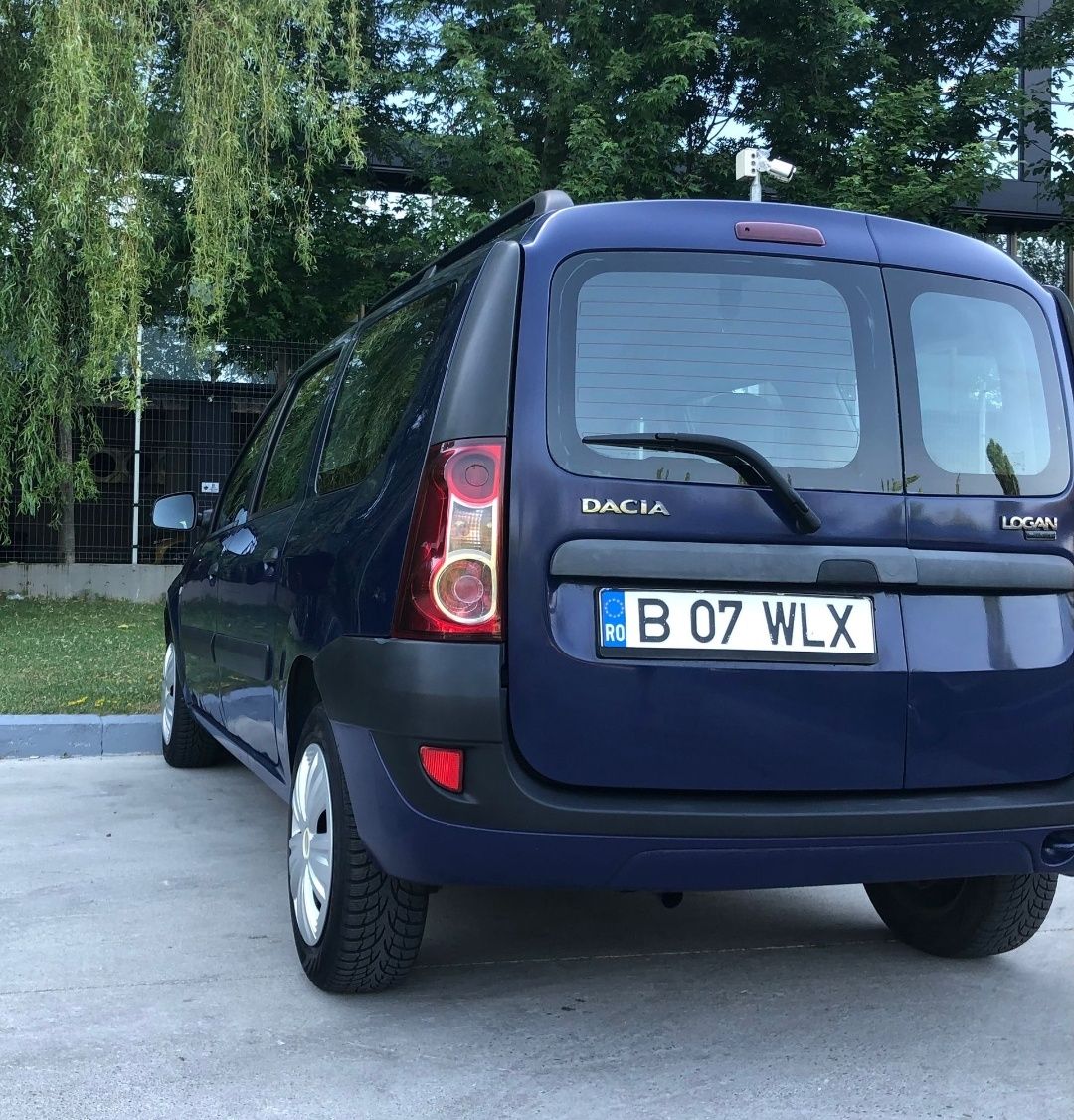 Vând Dacia MCV  nou