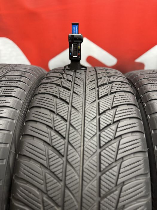 225 50 18, Зимни гуми, Bridgestone BlizzakLM001, 4 броя