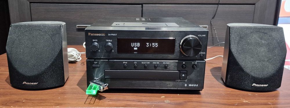 Minisitem Panasonic SA-PMX7 cu boxe Pioneer S-DV232 partial defect