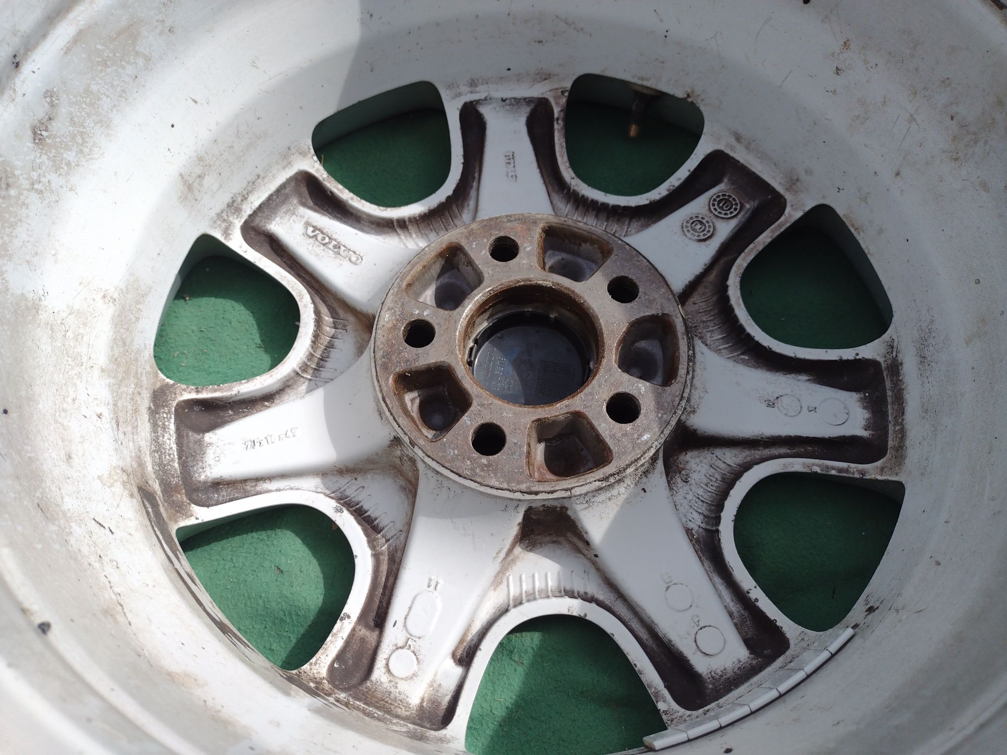 Перфектни 16-5х108 ЕТ49 7j Volvo S60