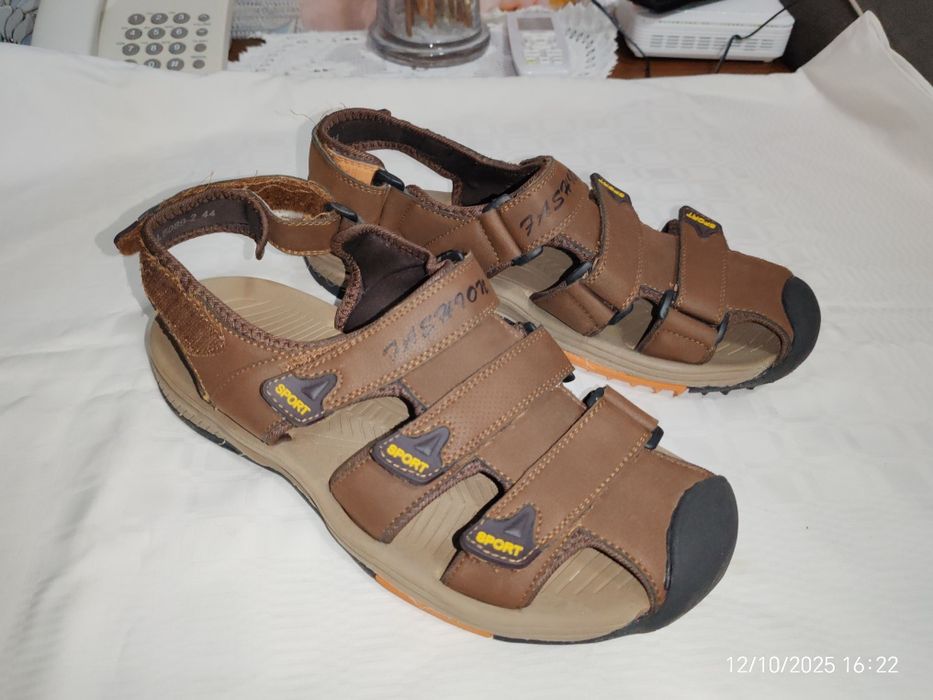 сандали новые обувь