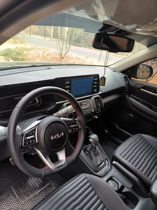Kia sonet 2025-yil full pozitsiya