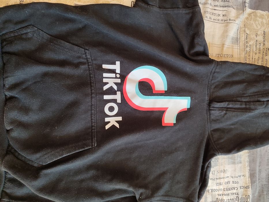 Дрехи за момиче , размер 7-8, рокля Туити, Коледен пуловер , горници