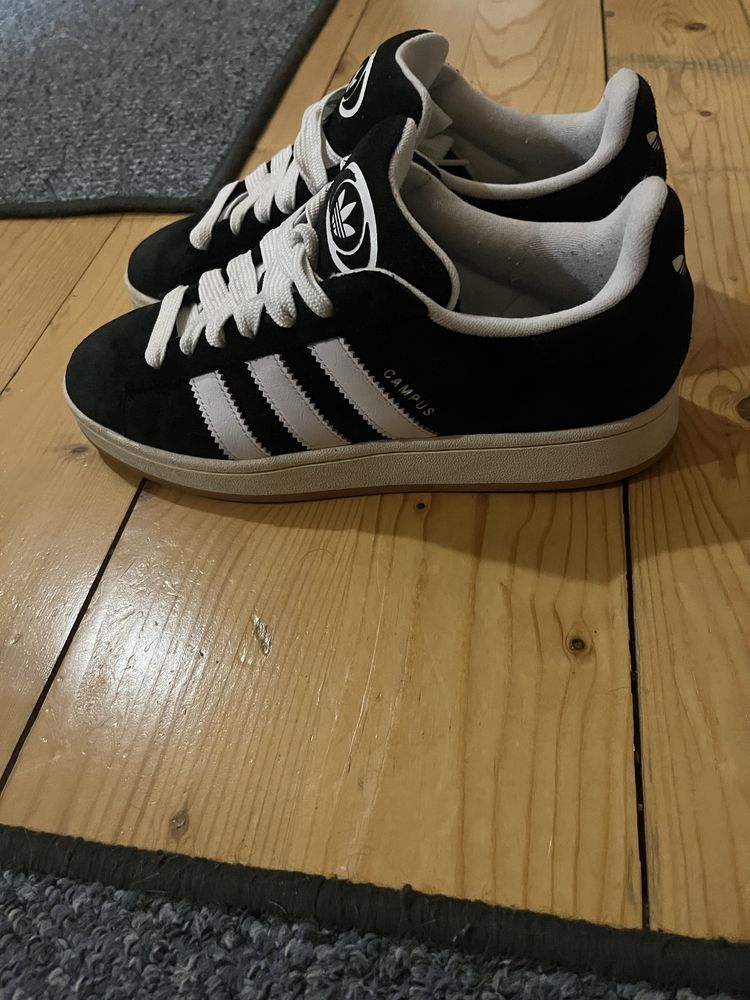 Продавам много добре запазени - adidas Campus 00s