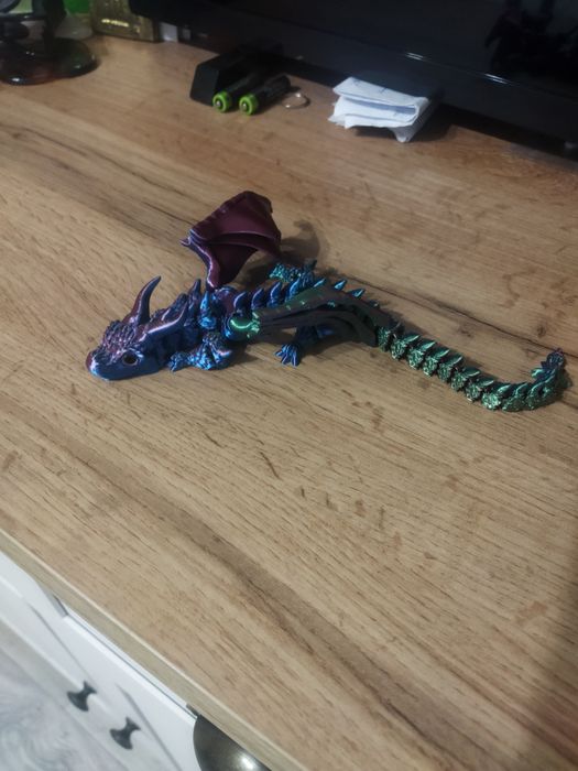 3D принтирано драконче с крила