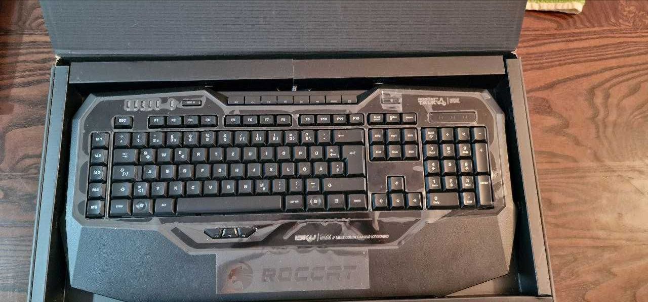 Tastatura gaming RGB control multimedia