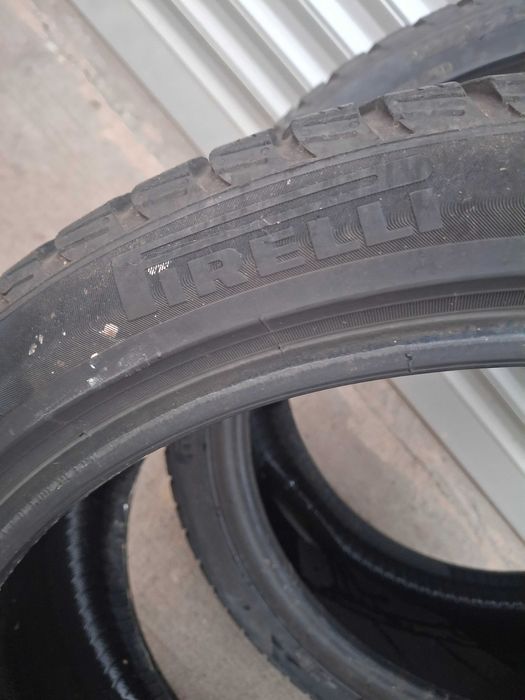 2бр. зимни гуми 265/35/21 Pirelli