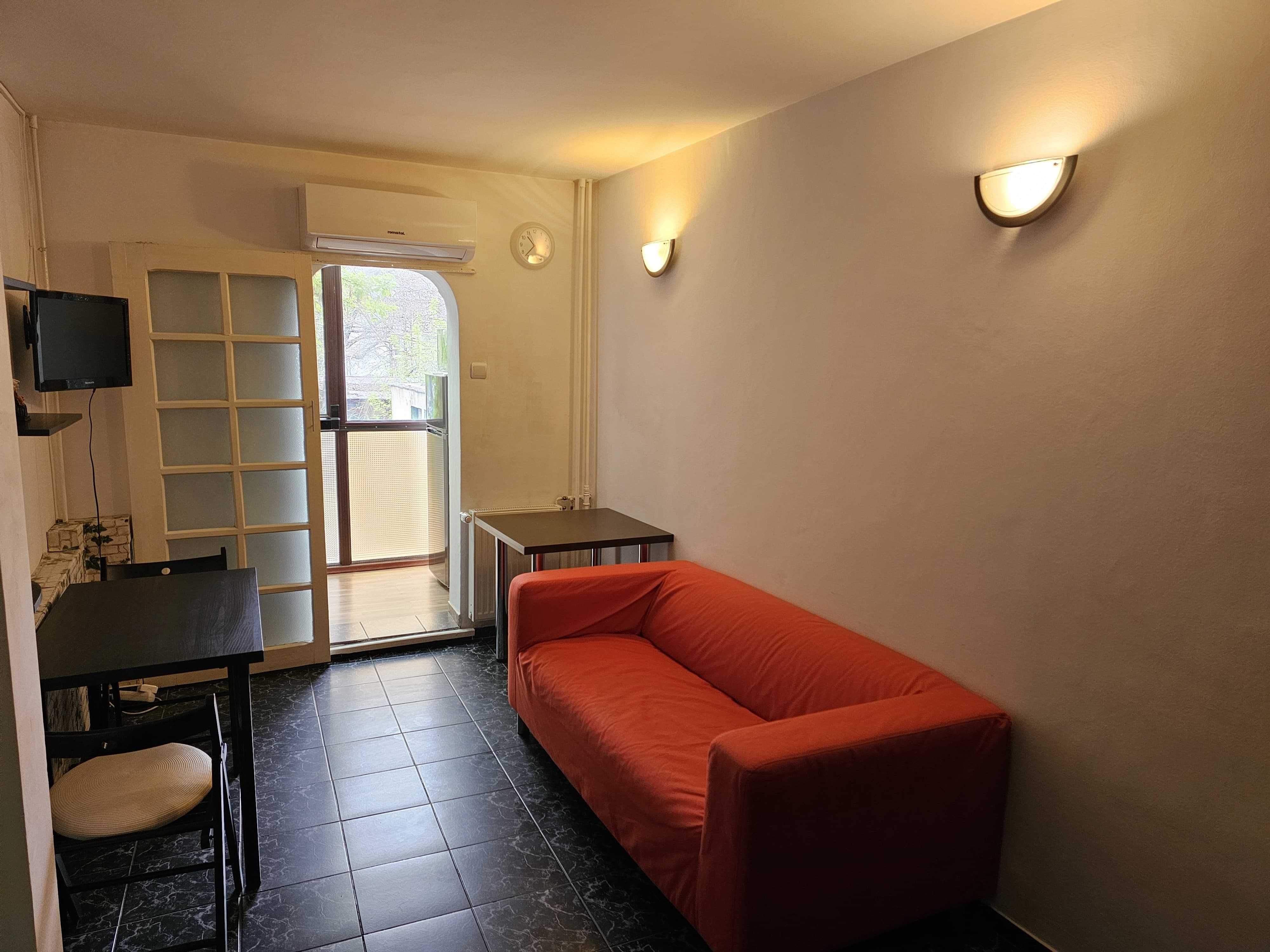 Inchiriez 2 camere / Baneasa / Herastrau / Aviatiei /Scoala 7