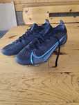 Професионални бутонки nike mercurial 42 номер