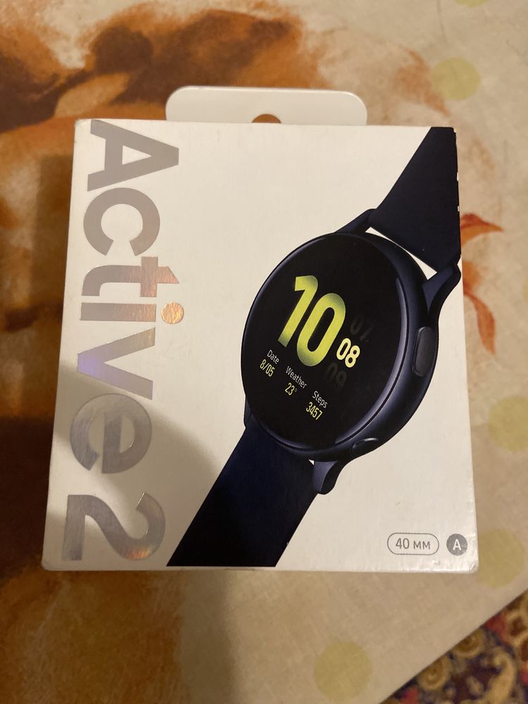 Продам часы samsung watch acktiv 2 40мм в отл состоянии