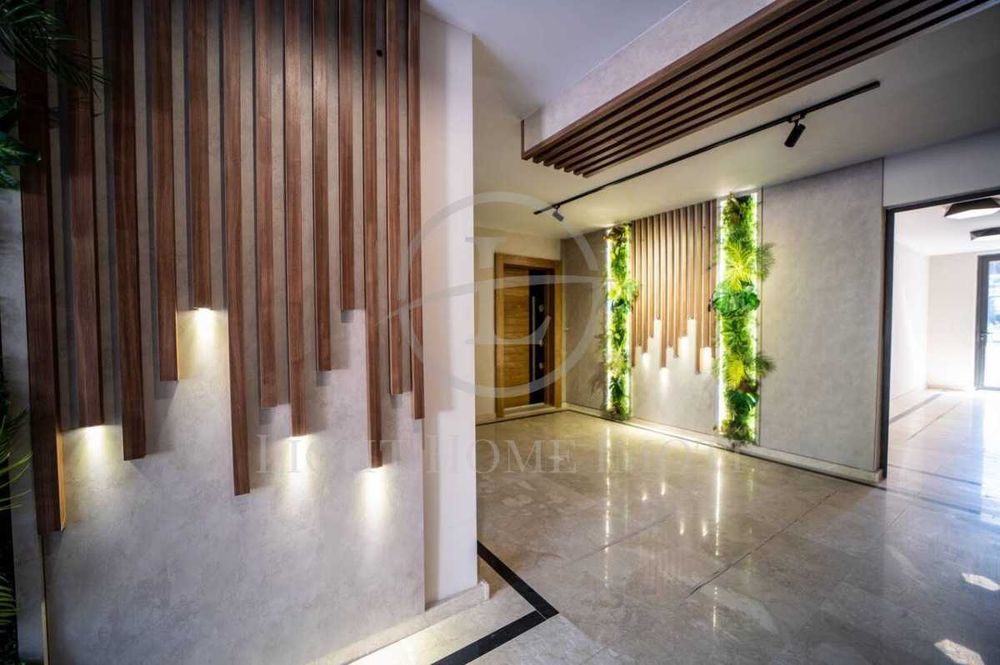 Продава се Тристаен апартамент в Пловдив, Христо Смирненски - 113 кв.м за 1499 €/кв.м - Снимка #5